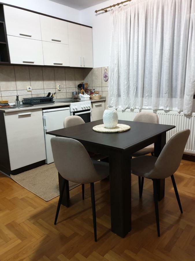 apartman Gledovic 1 Zlatibor Exterior foto